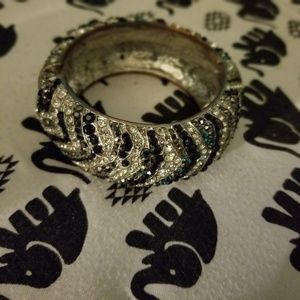 Jeweled cuff Bracelet
